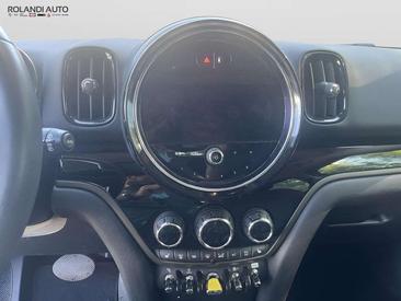Mini Countryman COOPER SE — photo 15