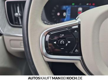 Volvo XC60 B5 Ultimate — photo 34