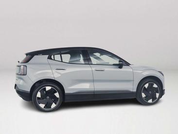 Volvo XC60 — photo 4