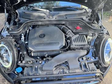 Mini Hatch Cooper S — photo 14