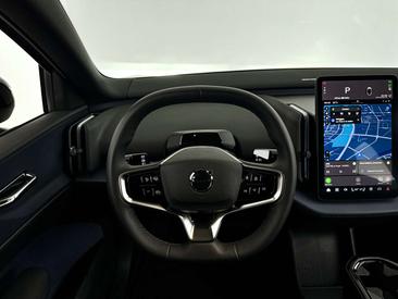 Volvo XC60 — photo 14