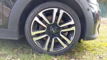 Mini Hatch Cooper S — photo 16