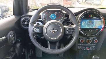 Mini Hatch Cooper S — photo 23