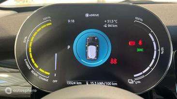 Mini Electric Cooper SE — photo 10