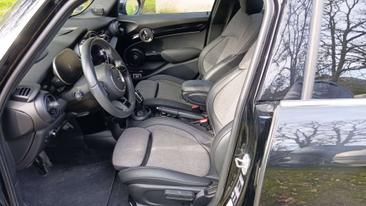 Mini Hatch Cooper S — photo 24
