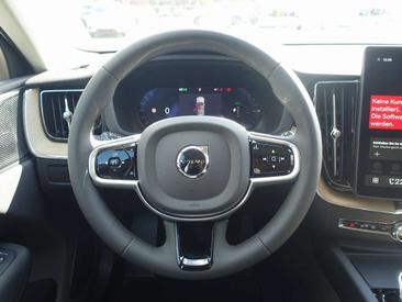 Volvo XC60 T8 Recharge Plus — photo 13