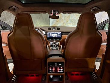 Porsche Cayenne III Turbo S E-Hybrid — photo 30