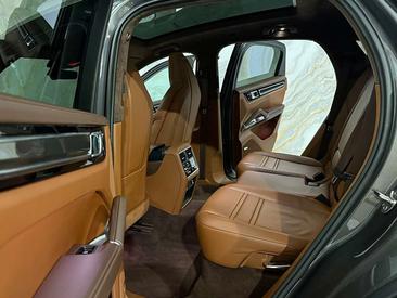 Porsche Cayenne III Turbo S E-Hybrid — photo 32