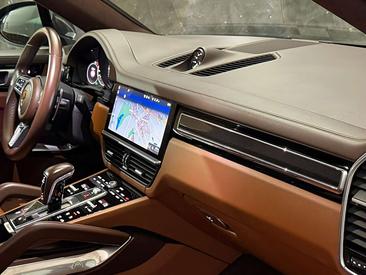 Porsche Cayenne III Turbo S E-Hybrid — photo 34