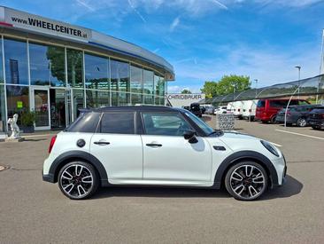 Mini Cooper JCW S — photo 9