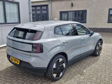 Volvo XC60 — photo 5