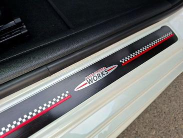 Mini Cooper JCW S — photo 16
