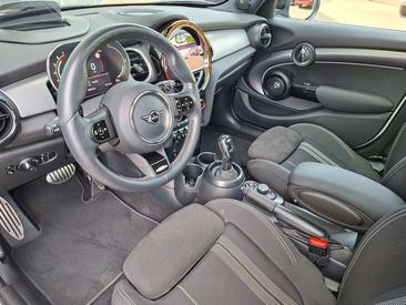 Mini Cooper JCW S — photo 18