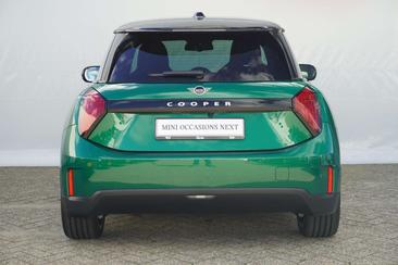 Mini Hatch Favoured Cooper E — photo 4