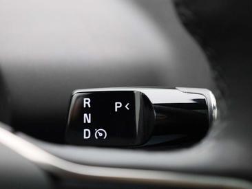 Volvo XC60 — photo 28