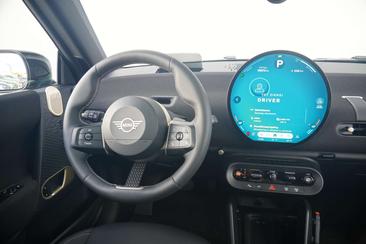 Mini Hatch Favoured Cooper E — photo 7