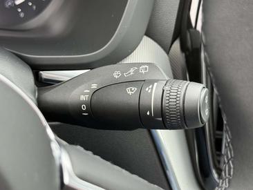 Volvo XC60 B4 Plus — photo 18