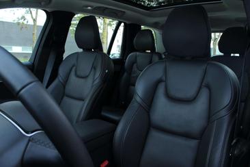 Volvo XC90 T8 Recharge — photo 7