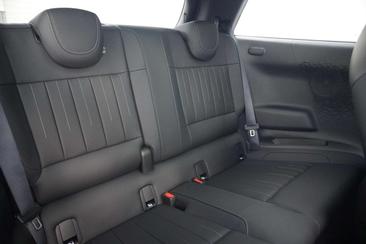 Mini Hatch Favoured Cooper E — photo 8