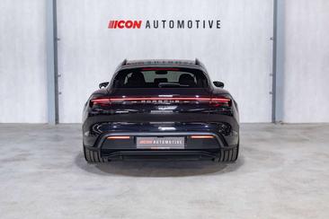 Porsche Taycan — photo 5