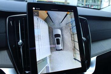 Volvo XC90 T8 Recharge — photo 25