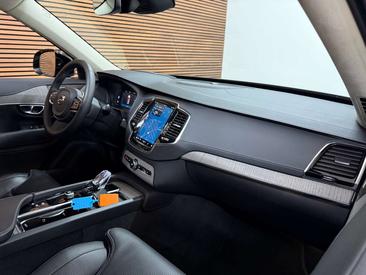 Volvo XC90 T8 Recharge Ultimate — photo 4