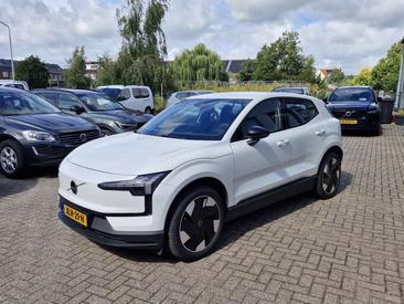 Volvo XC60 — photo 4