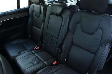 Volvo XC90 T8 Recharge — photo 31