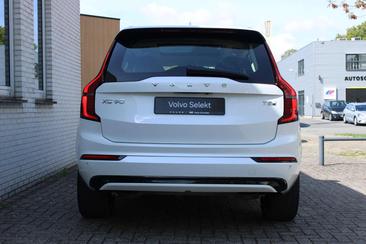 Volvo XC90 T8 Recharge — photo 35