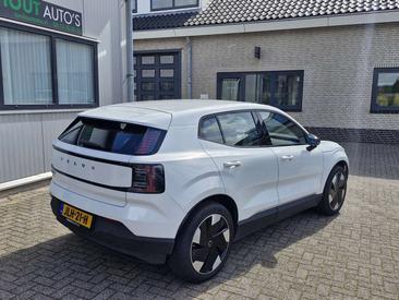 Volvo XC60 — photo 10