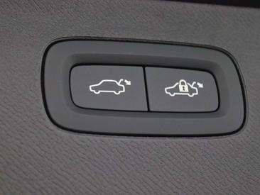Volvo XC90 T8 Recharge Plus — photo 44