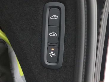 Volvo XC90 T8 Recharge Plus — photo 47