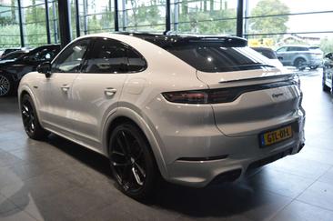 Porsche Cayenne III E-Hybrid Platinum Edition — photo 6