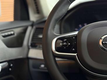 Volvo XC90 T8 Recharge Ultimate — photo 29