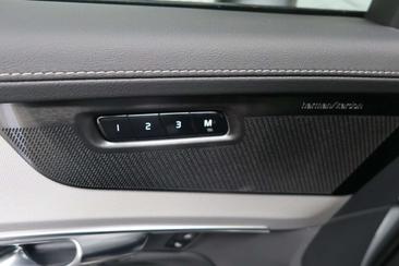 Volvo XC90 T8 Recharge Plus — photo 29