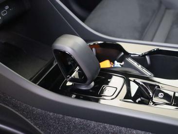 Volvo XC40 B4 Plus — photo 19