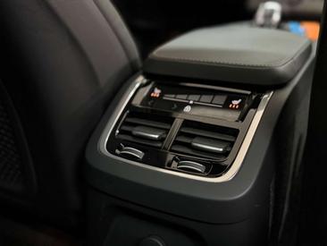 Volvo XC90 T8 Recharge Ultimate — photo 45