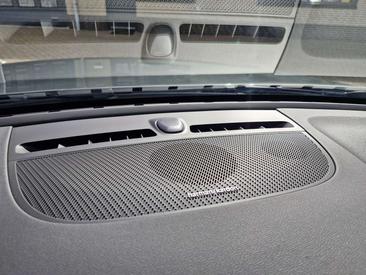 Volvo XC40 B4 Plus — photo 23