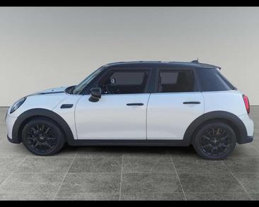 Mini Hatch Cooper — photo 2
