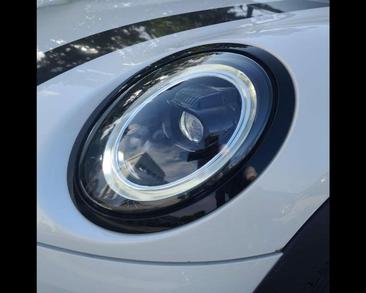 Mini Hatch Cooper — photo 3