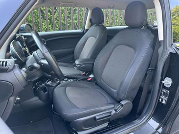 Mini Hatch 3 Portes One — photo 6