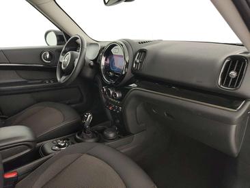 Mini Countryman Essential Cooper — photo 15