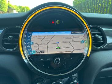 Mini Hatch 3 Portes One — photo 10
