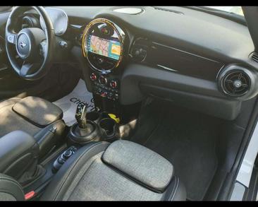 Mini Hatch Cooper — photo 11