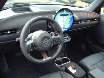 Mini Hatch JCW Cooper S — photo 3