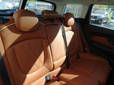 Mini Cooper E — photo 10