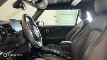 Mini Cooper E — photo 12