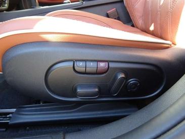 Mini Cooper E — photo 18