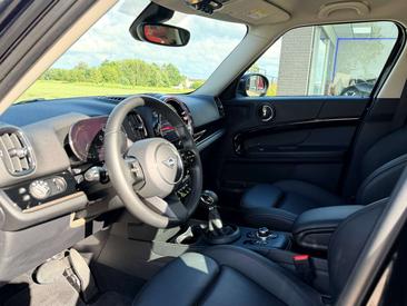 Mini Countryman COOPER SE — photo 5