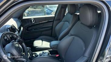 Mini Countryman COOPER SE — photo 12